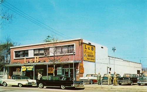 57 merc conv at dealer.JPG